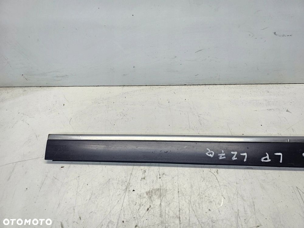 LISTWA DOLNA DRZWI LEWY PRZÓD AUDI A6 C6 LIFT LZ7Q - 7
