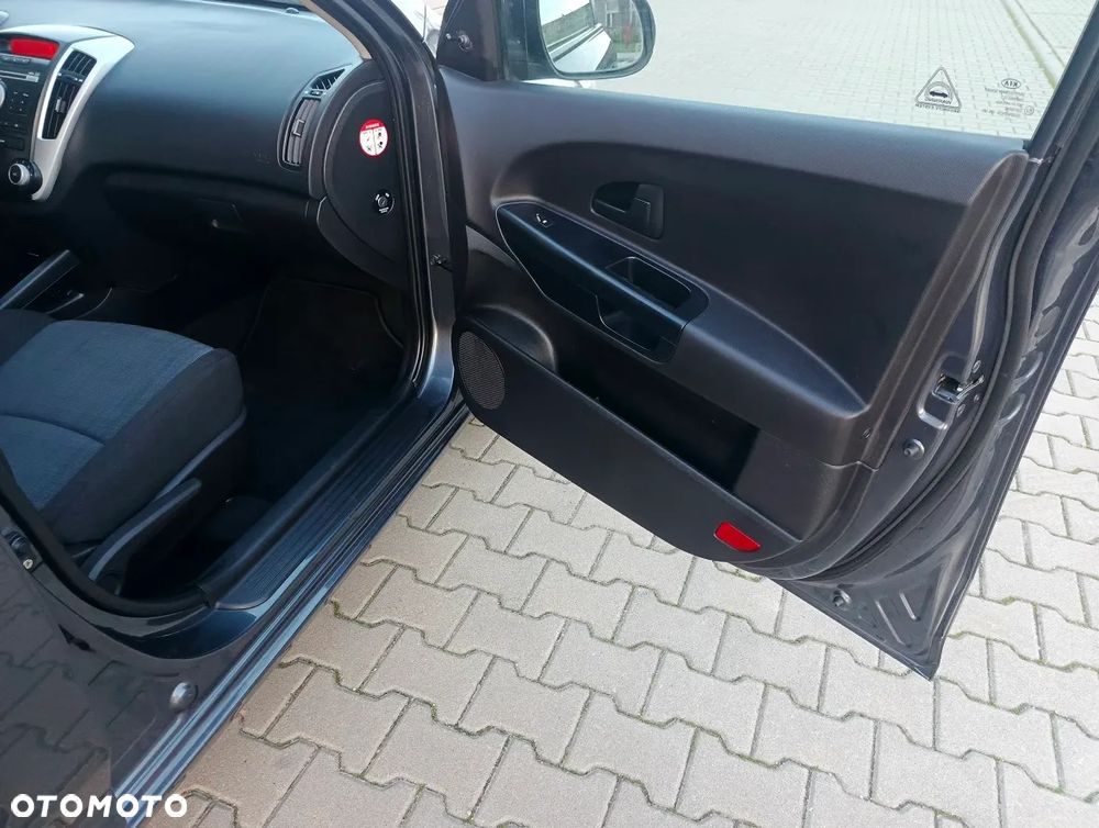 Kia Ceed 1.4 CVVT EX - 28