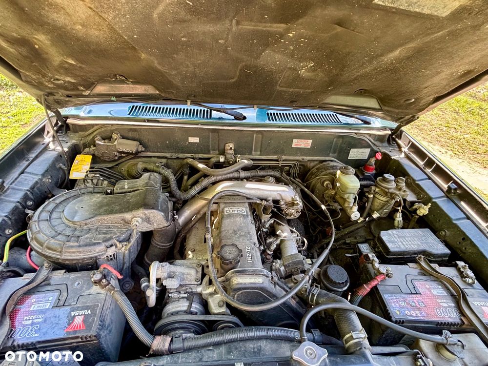 Toyota Land Cruiser - 12
