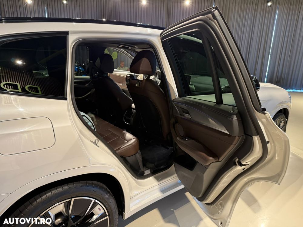 BMW iX3 Standard - 26