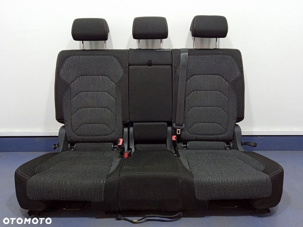 SKODA KODIAQ I 16- KANAPA TYŁ TYLNA 5 OSÓB - 1