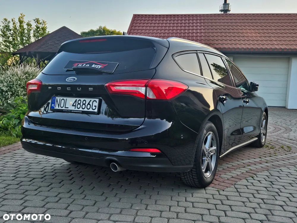 Ford Focus - 8