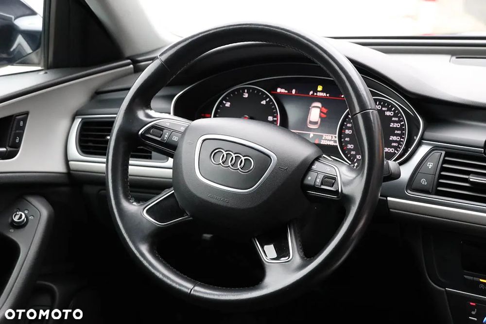 Audi A6 Avant 2.0 TDI Ultra S tronic - 31