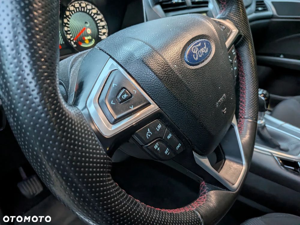 Ford Mondeo - 16