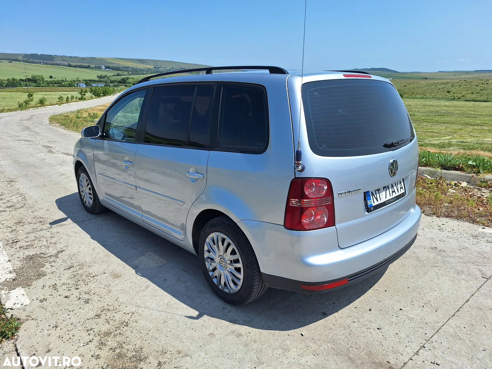 Volkswagen Touran 1.9 TDI - 3