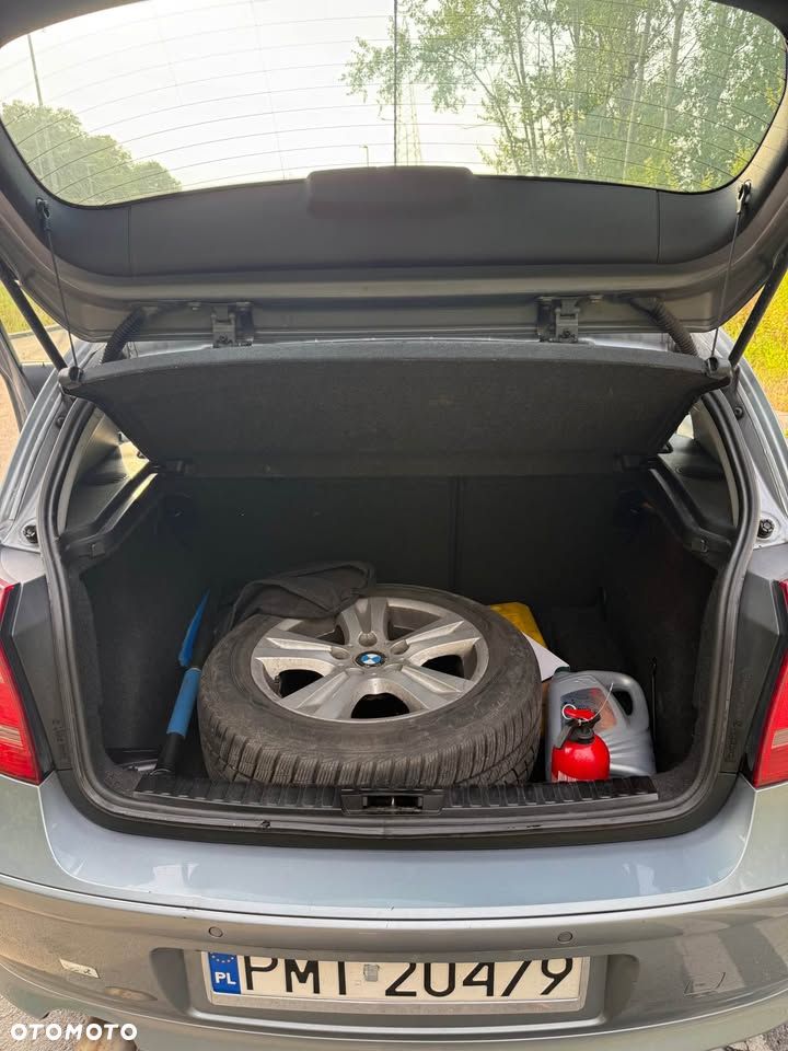 BMW Seria 1 - 12