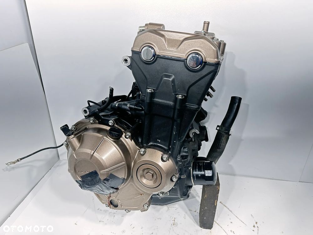 Silnik  Honda CB 500 FA   19-23R  PC62  15.796km - 13