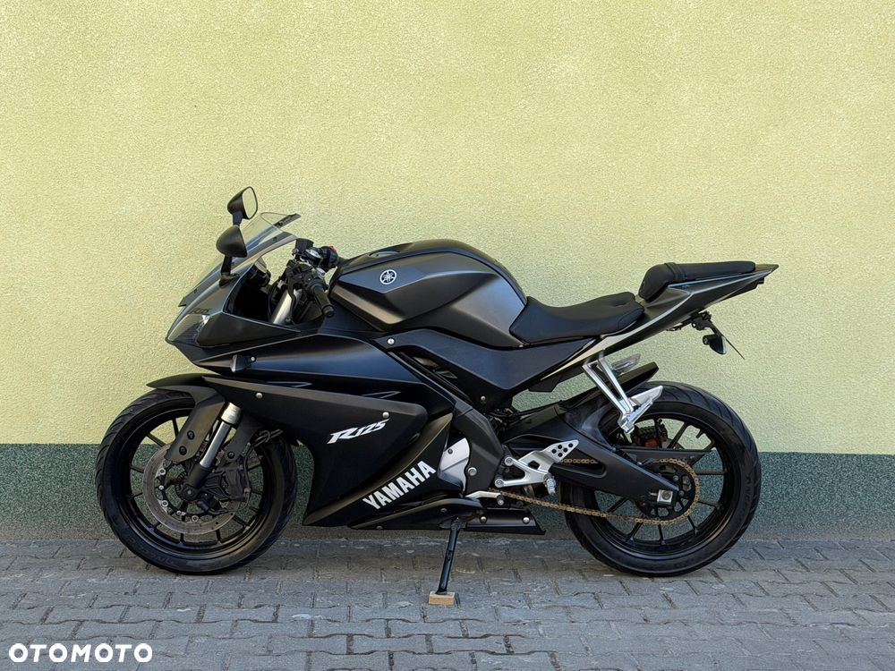 Yamaha YZF - 23