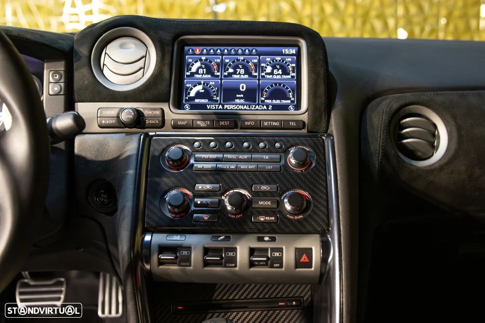 Nissan GT-R Black Edition - 37