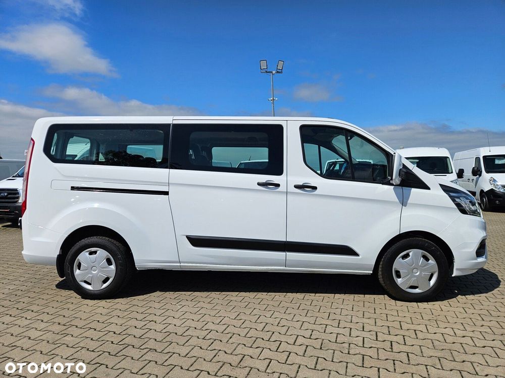 Ford Transit Custom - 8
