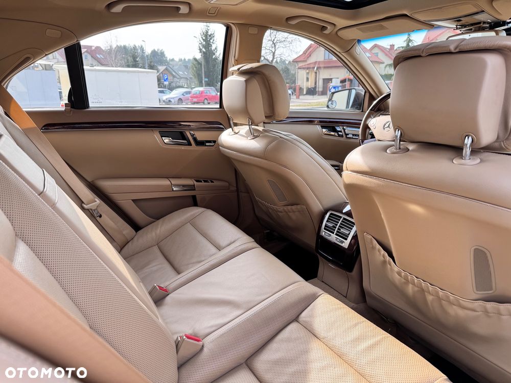 Mercedes-Benz Klasa S 450 4Matic 7G-TRONIC - 17