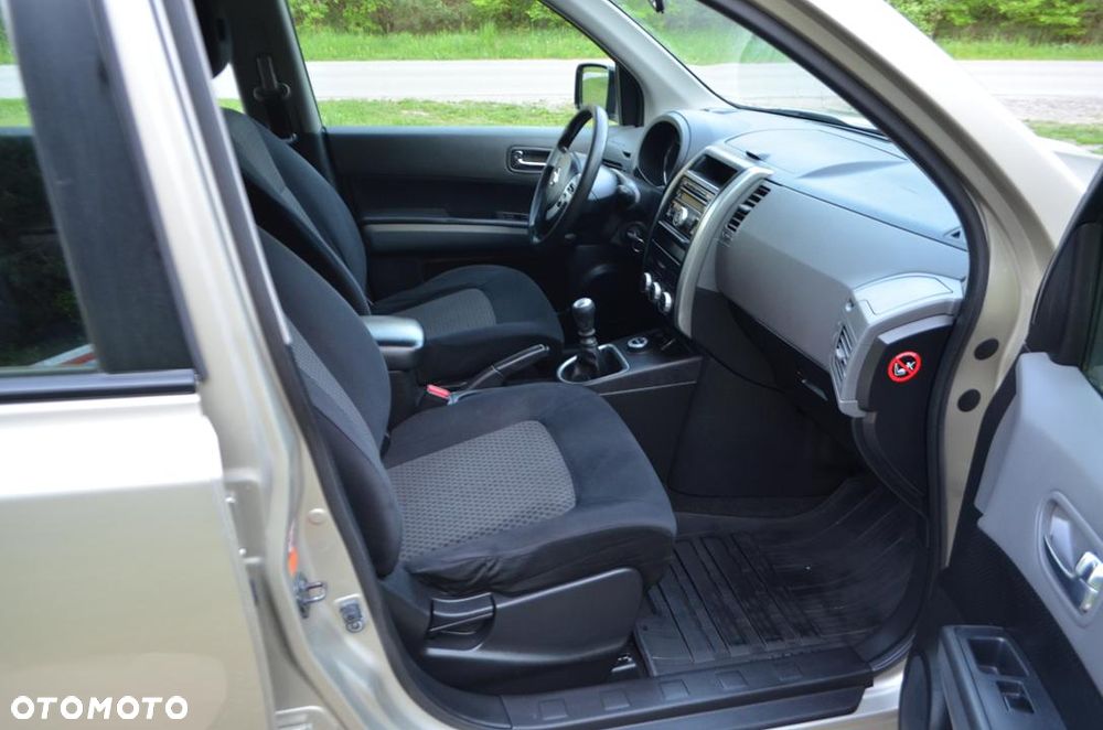 Nissan X-Trail 2.0 SE - 20