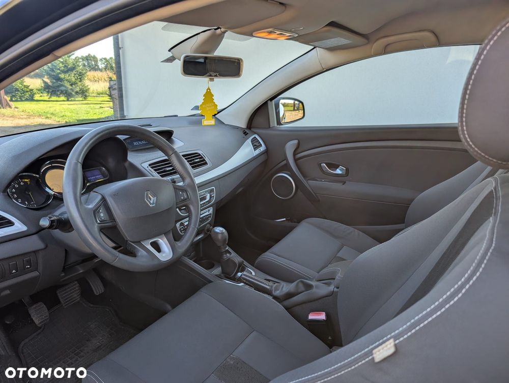 Renault Megane 2010 photo 5