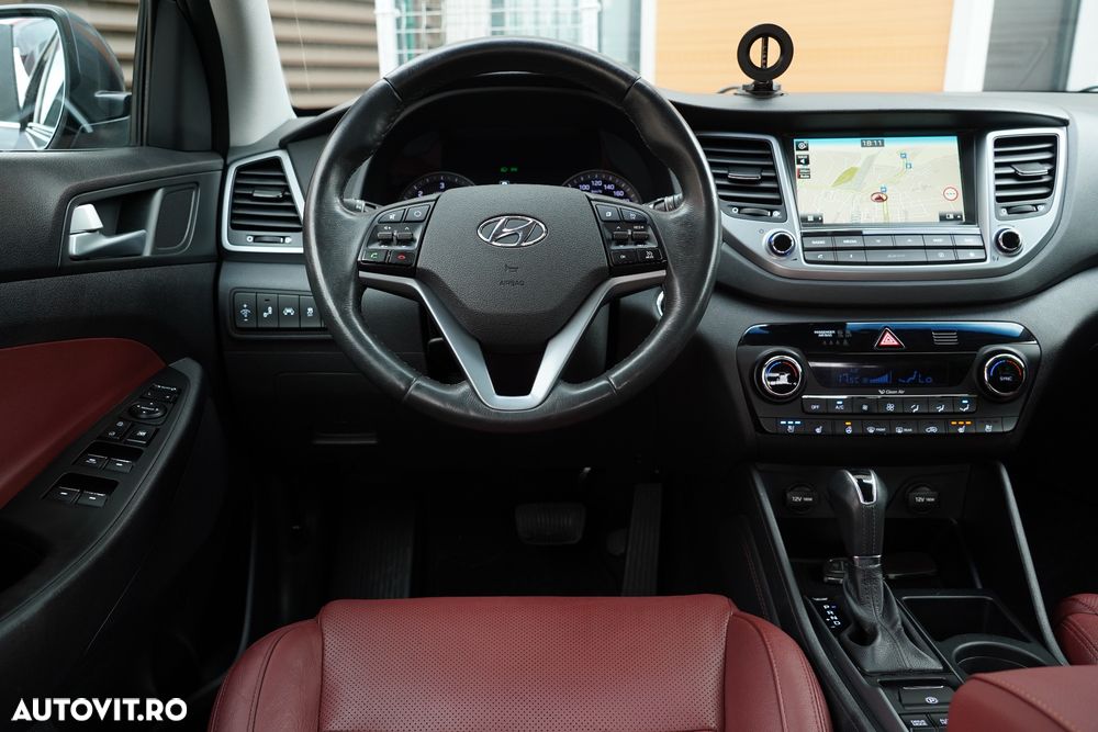 Hyundai Tucson blue 1.7 CRDi 2WD DCT Premium - 14