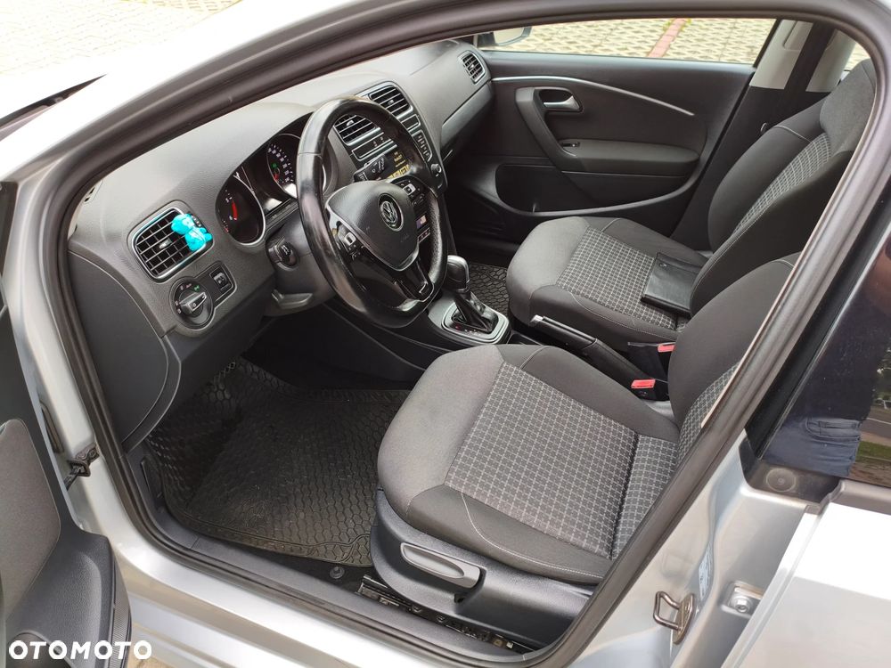 Volkswagen Polo 1.4 TDI Blue Motion Technology DSG beats - 26