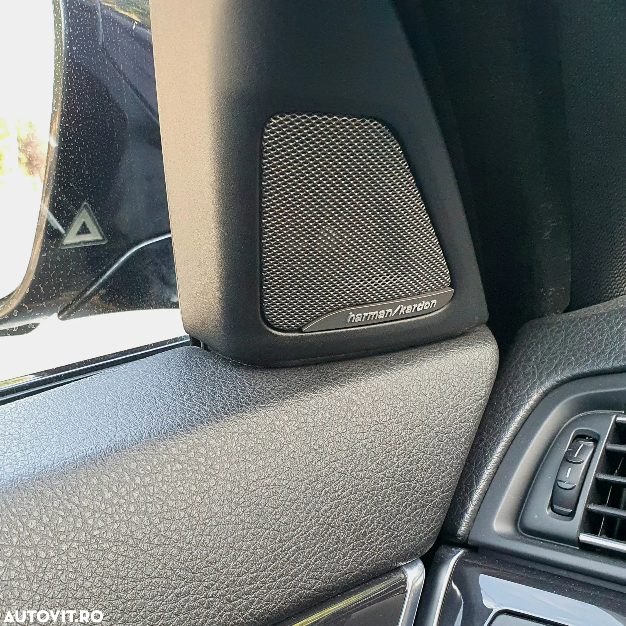 BMW Seria 5 535d xDrive Touring - 27