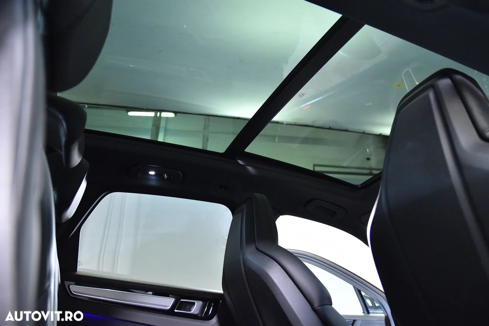 Porsche Cayenne - 25