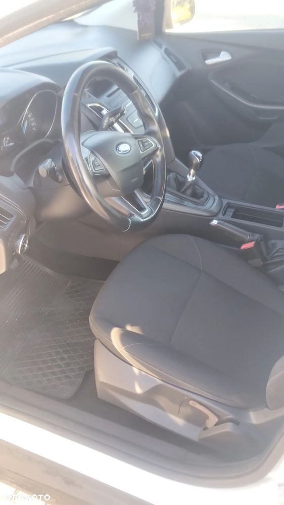 Ford Focus 1.6 TDCi Gold X - 9