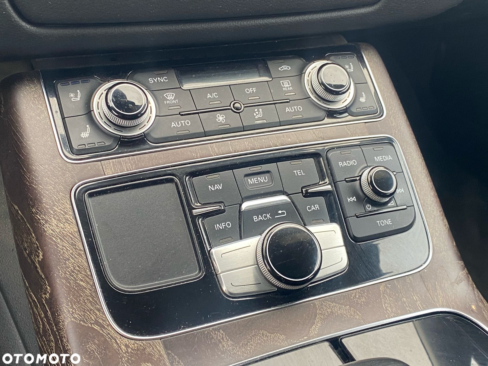 Audi A8 3.0 TDI Quattro - 24