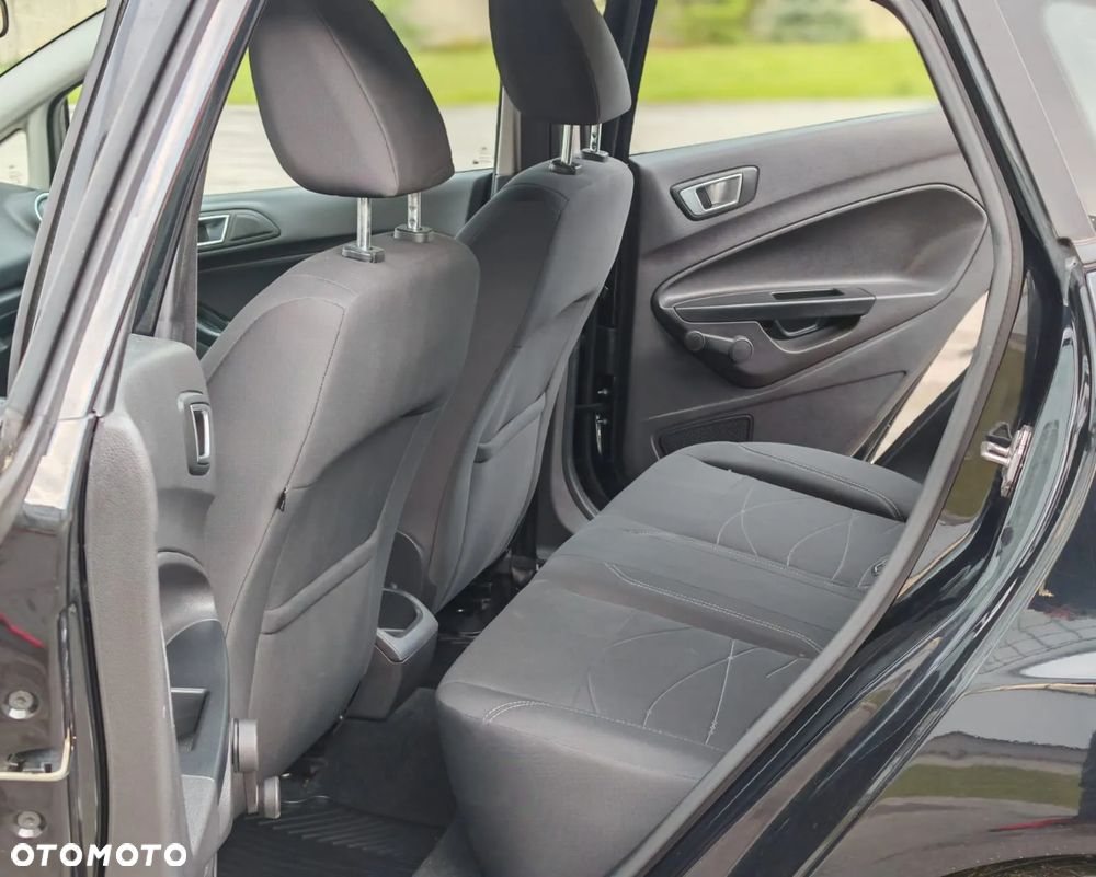 Ford Fiesta - 17