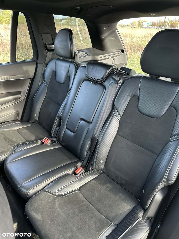 Volvo XC 90 T6 AWD R-Design - 24