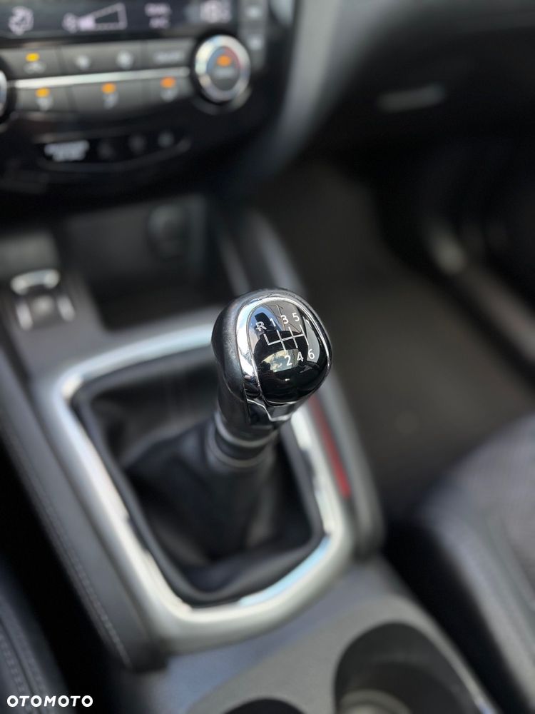 Nissan Qashqai 1.5 dCi Tekna+ - 25