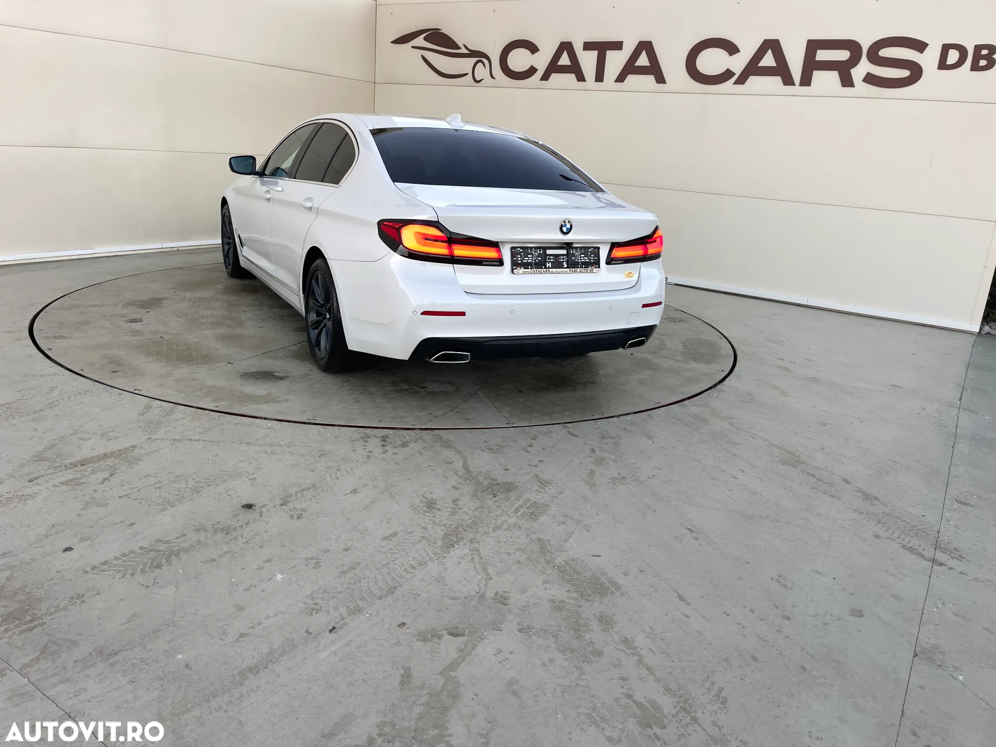 BMW Seria 5 - 10