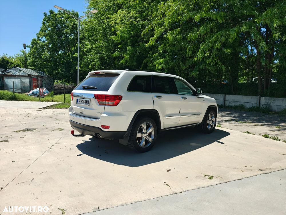 Jeep Grand Cherokee - 9