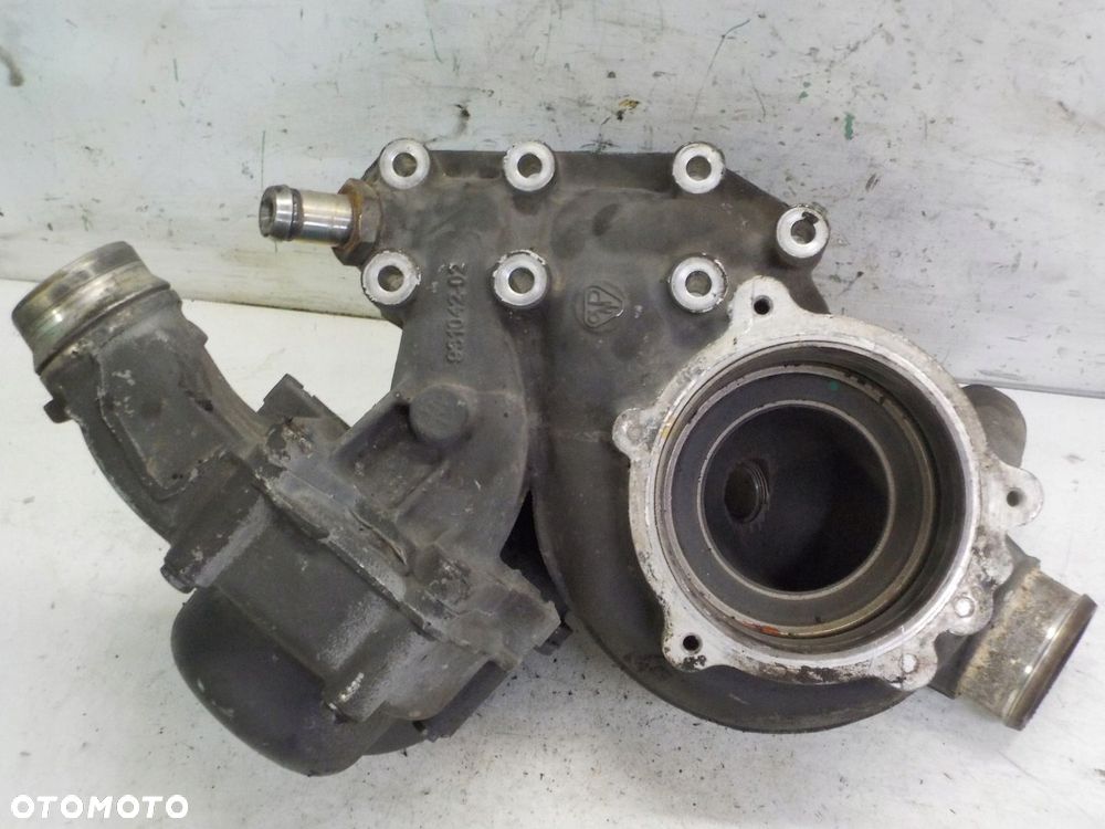 DAF XF 105 TERMOSTAT OBUDOWA - 1