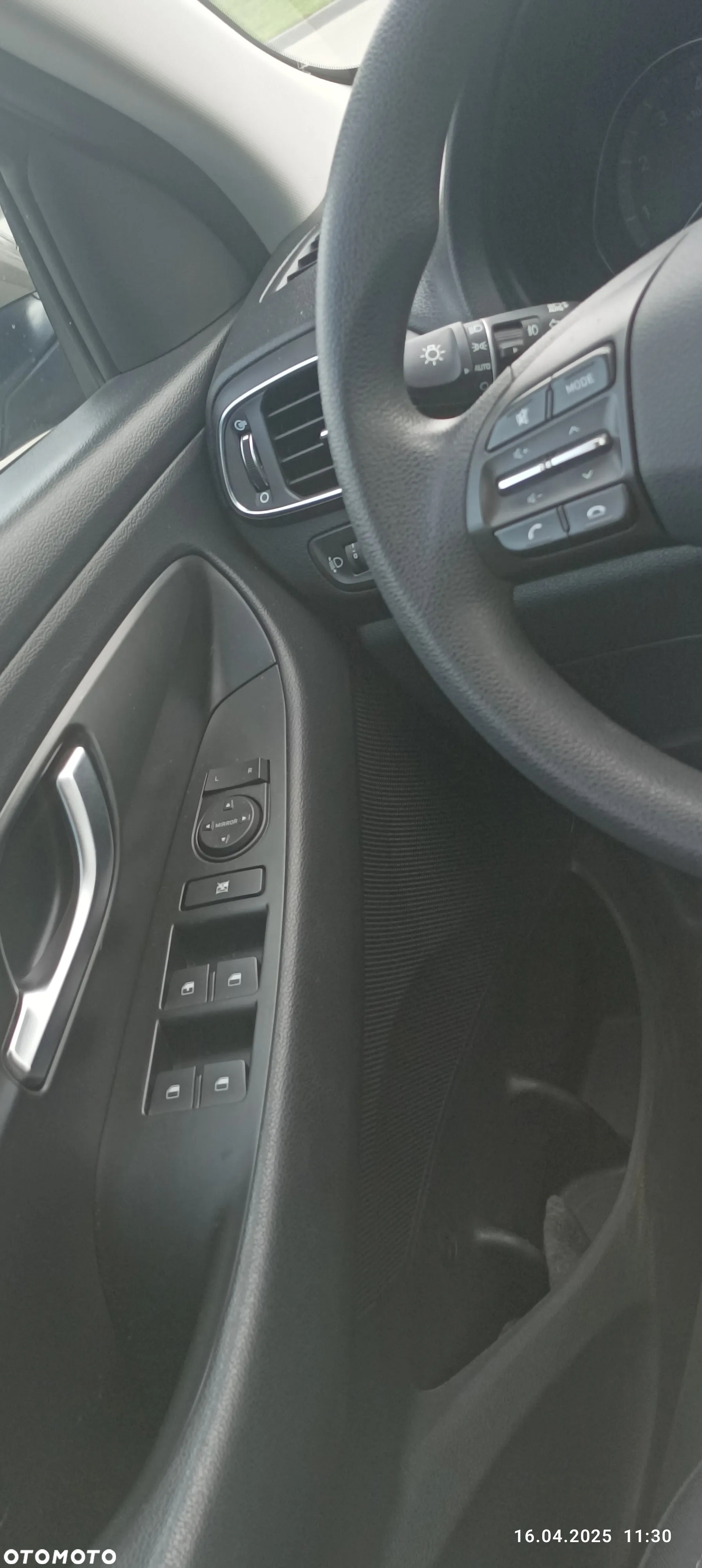 Hyundai i30 1.5 DPI Classic + - 4