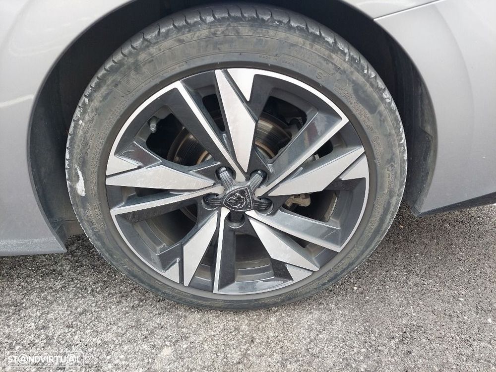 Peugeot 308 SW 1.5 BlueHDi Allure - 21