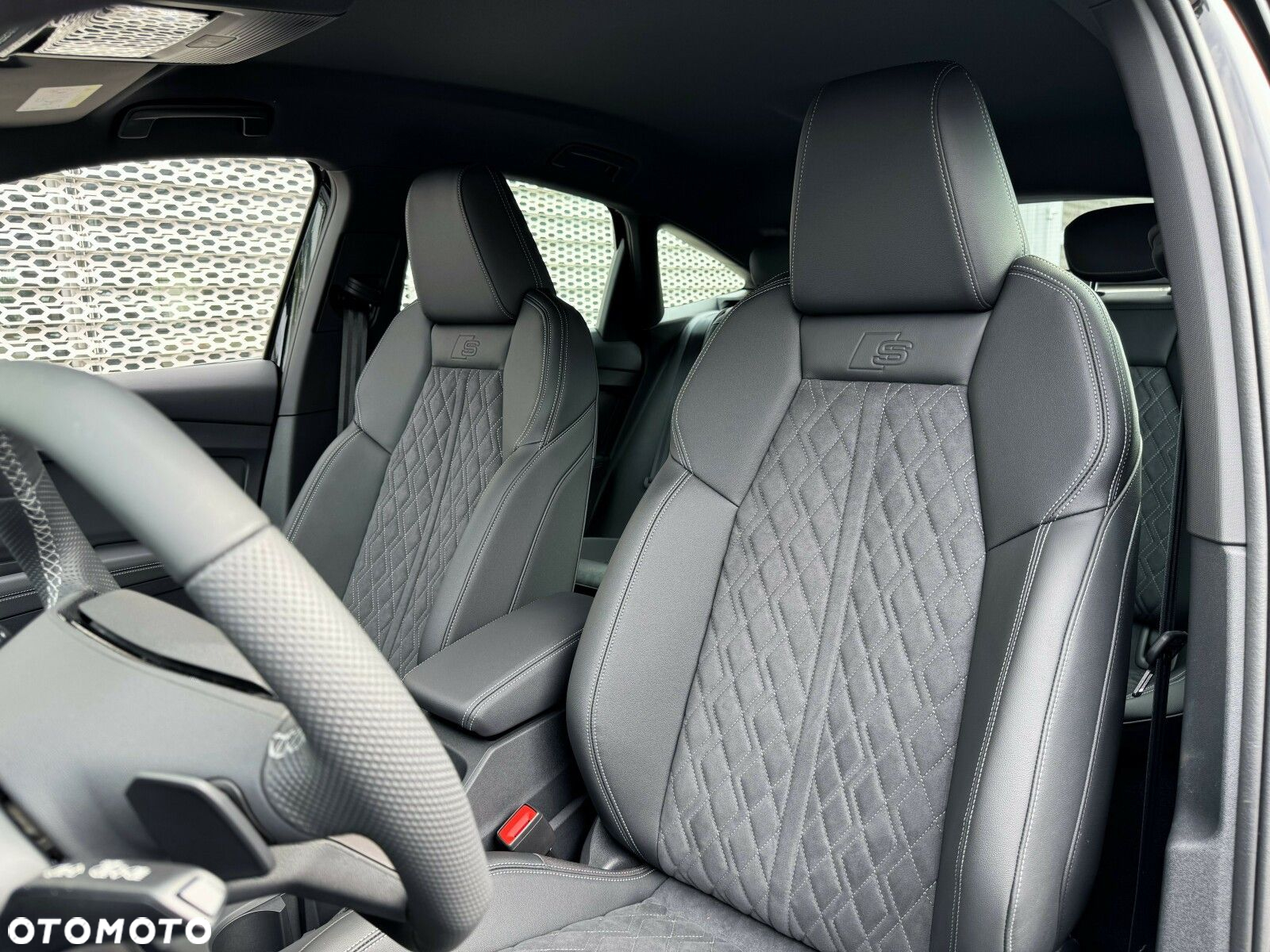 Audi Q4 Sportback e-tron - 16