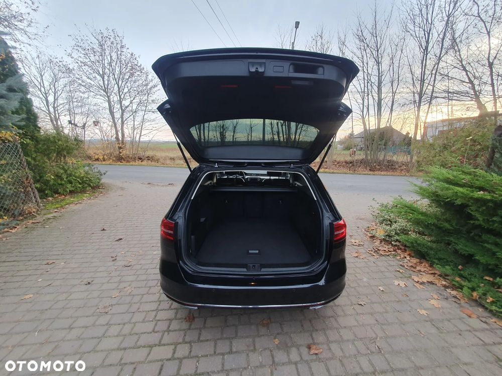 Volkswagen Passat Variant 2.0 TDI SCR 4Motion DSG (BMT) Highline - 8
