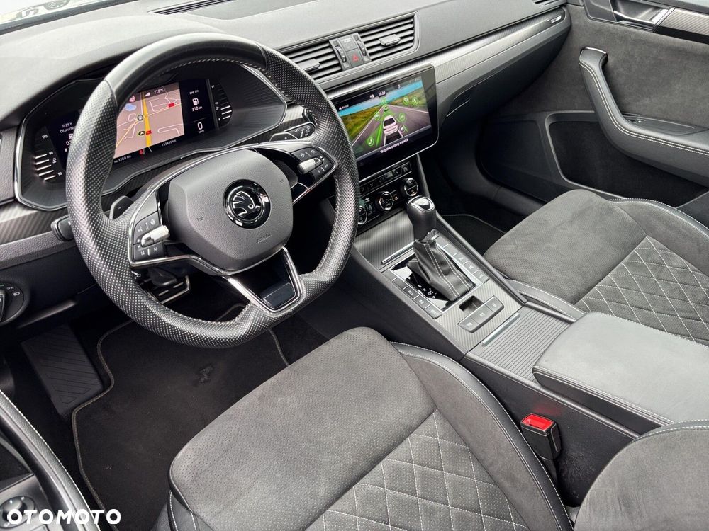 Skoda Superb 2.0 TDI SCR 4x4 Sportline DSG - 19
