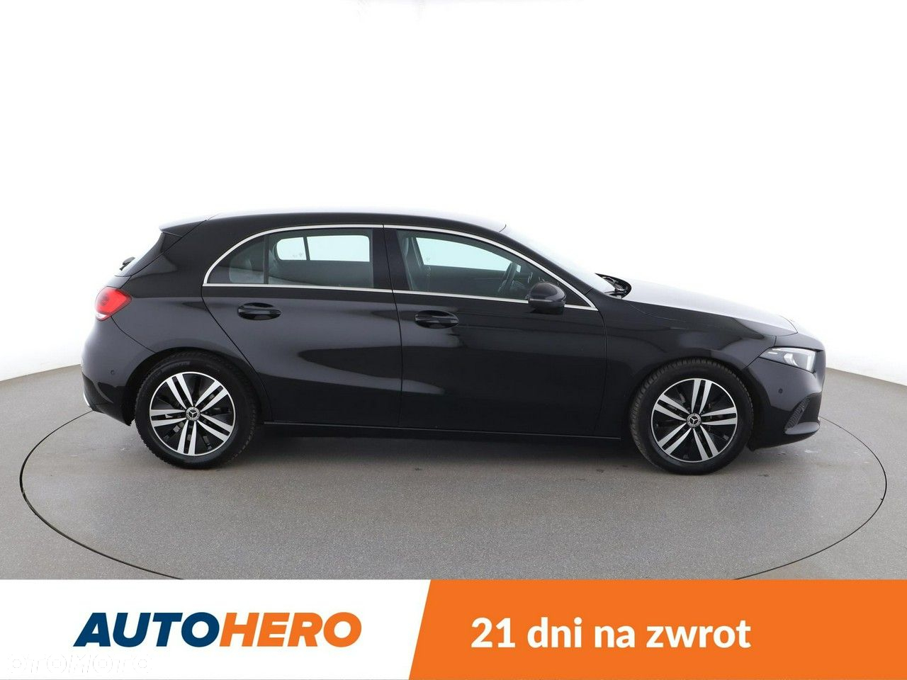 Mercedes-Benz Klasa A 180 d Progressive 8G-DCT - 9