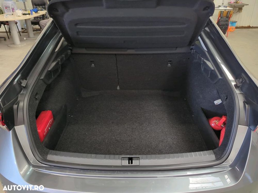 Skoda Octavia 2.0 TDI DSG Ambition - 10