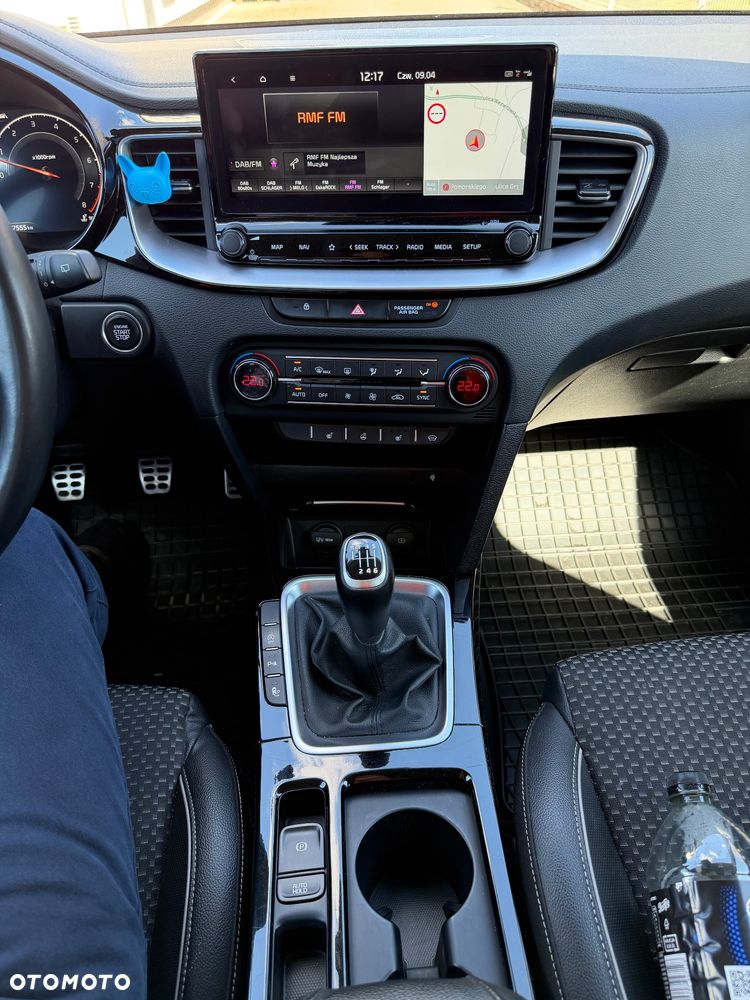 Kia Ceed 1.5 T-GDI Business Line Plus - 15