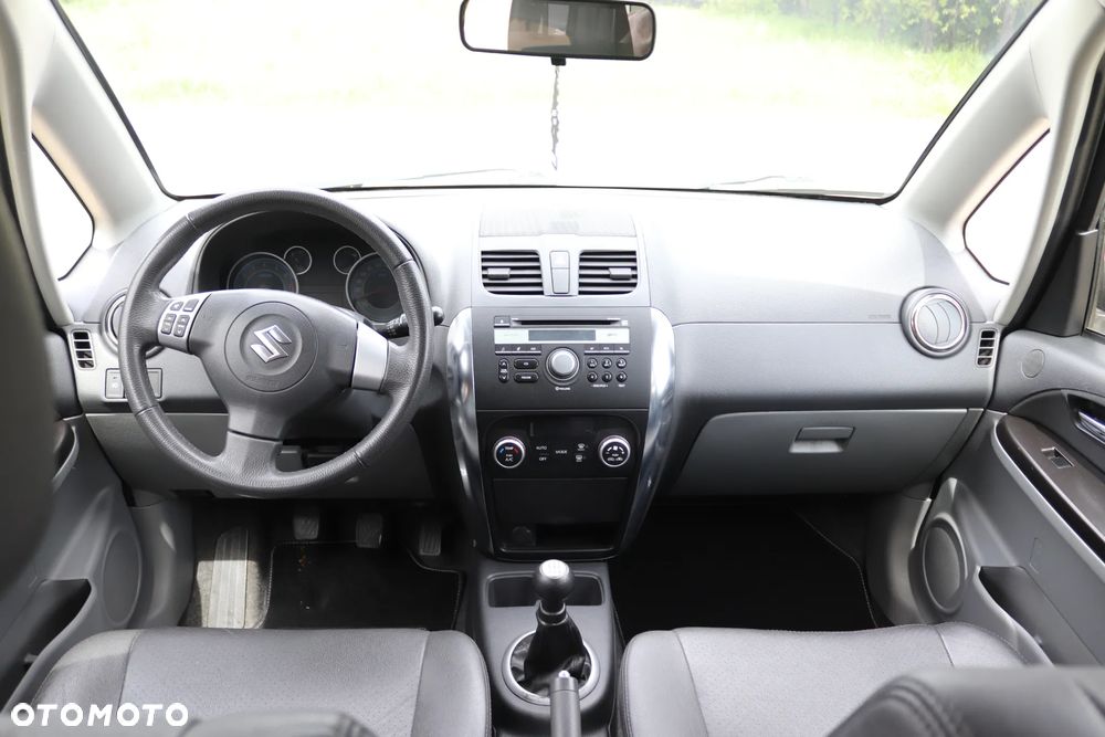 Suzuki SX4 1.6 VVT 4x4 Limited - 25