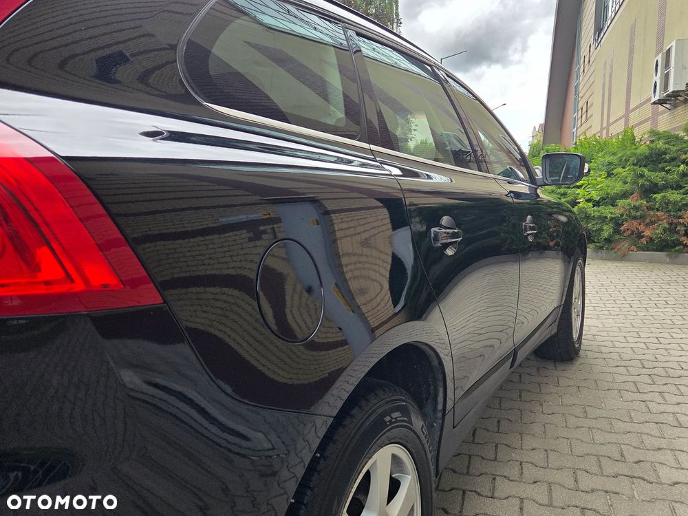 Volvo XC 60 D4 Geartronic Momentum - 16