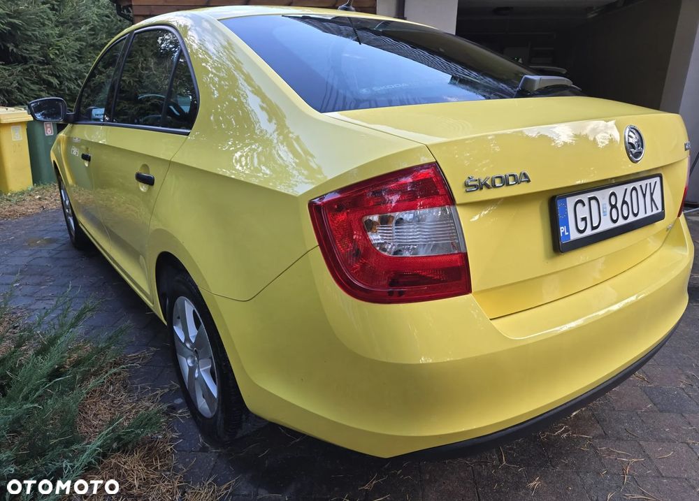 Skoda RAPID 1.2 TSI Active - 6
