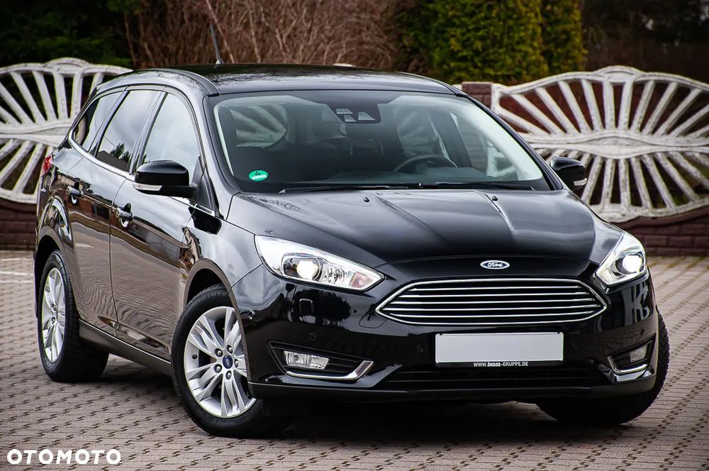 Ford Focus 1.5 EcoBoost Titanium Business - 4