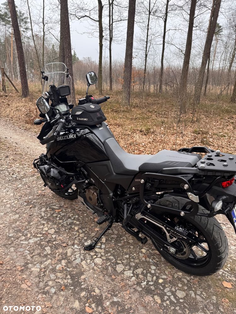 Suzuki V-STROM - 11