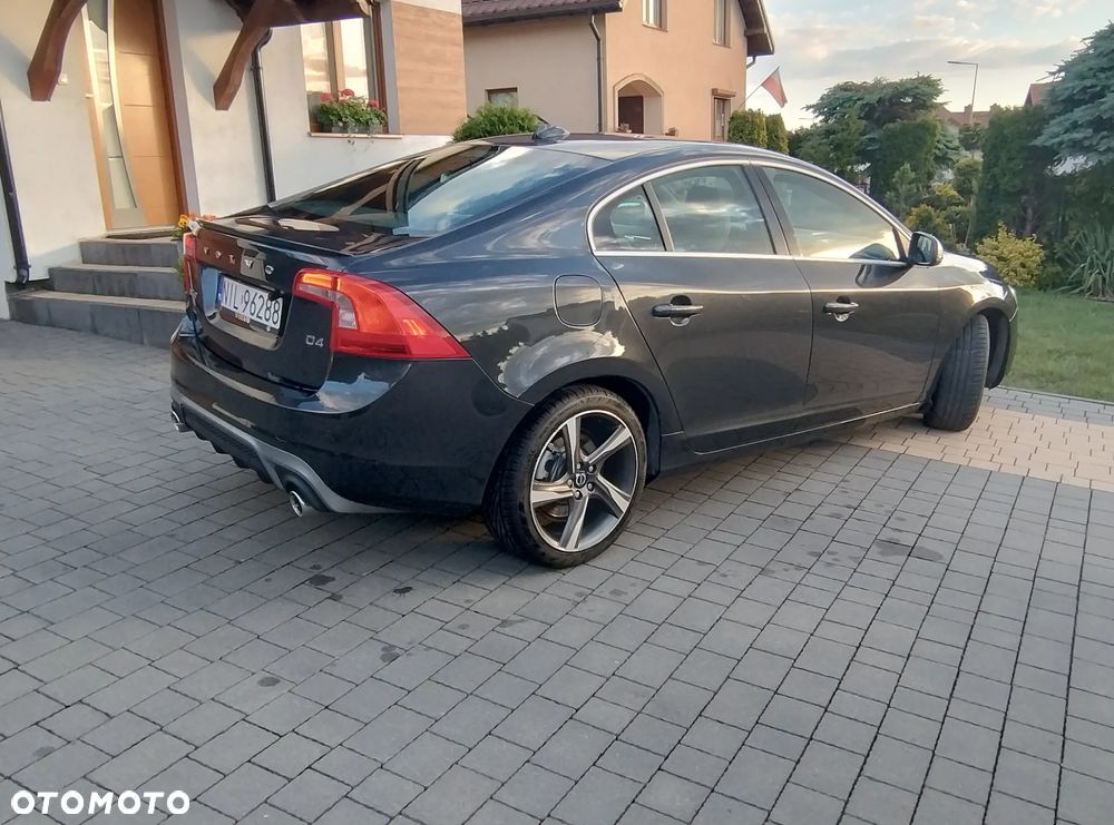 Volvo S60 D4 Geartronic Momentum - 5