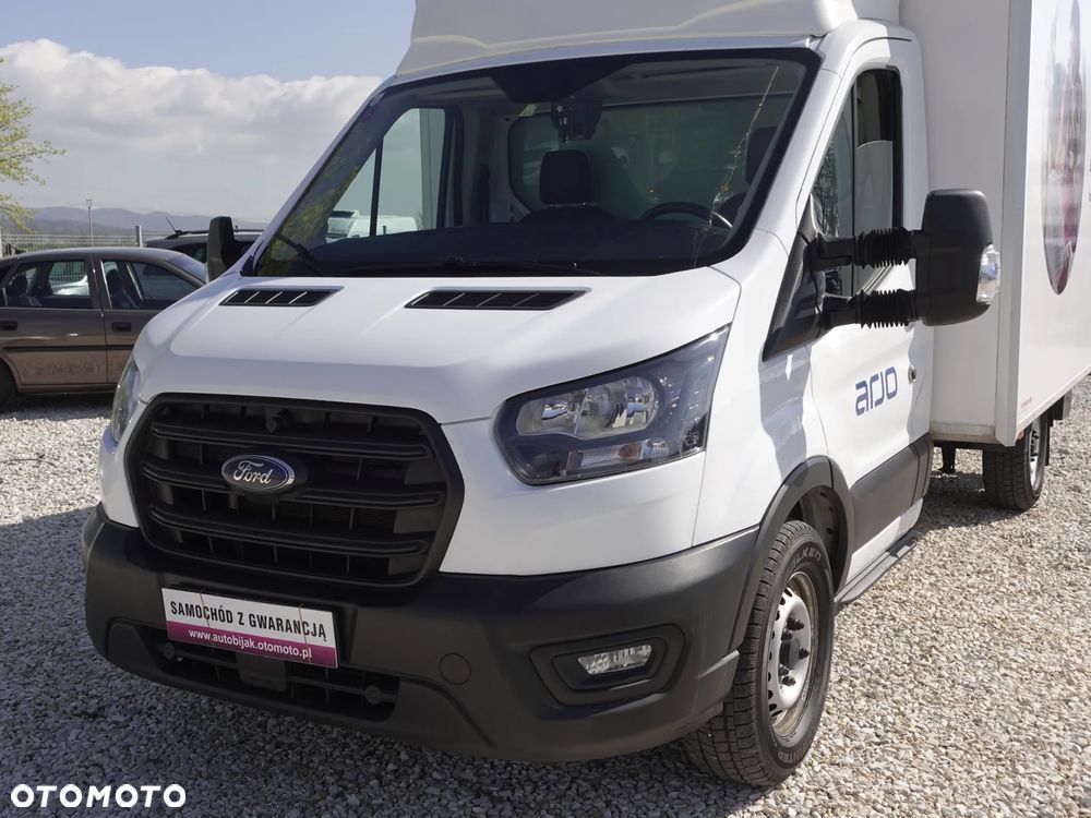 Ford Transit - Kontener z windą - 10