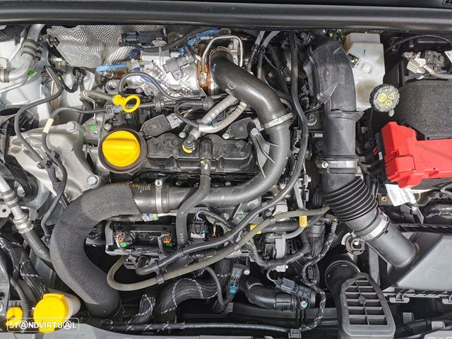 Renault Clio 1.0 TCe Evolution Bi-Fuel - 29