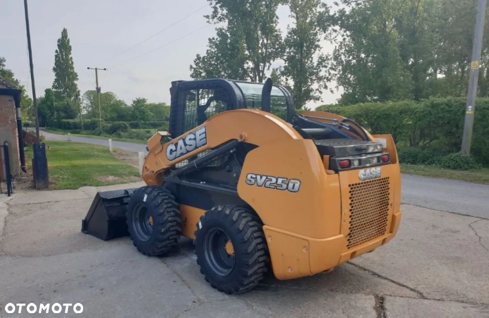 Case SV250 - 5