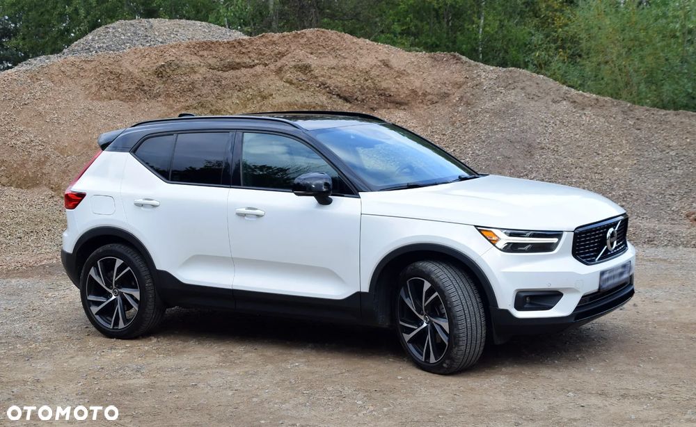 Volvo XC 40 T5 AWD R-Design - 9