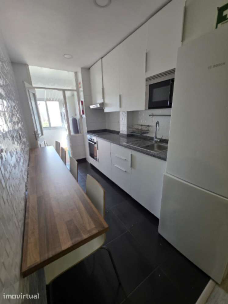 Quarto - localizado em Paranhos Porto - Grande imagem: 3/12
