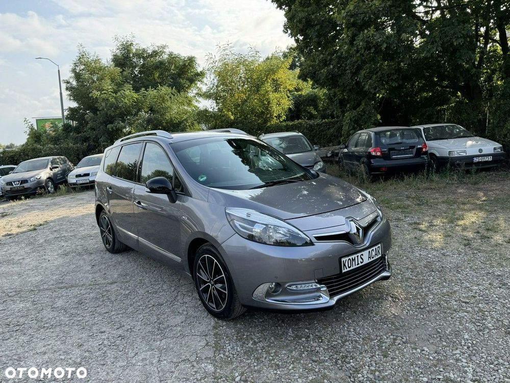 Renault Grand Scenic - 31