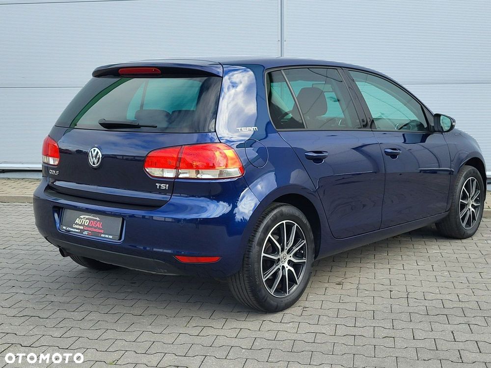 Volkswagen Golf - 16
